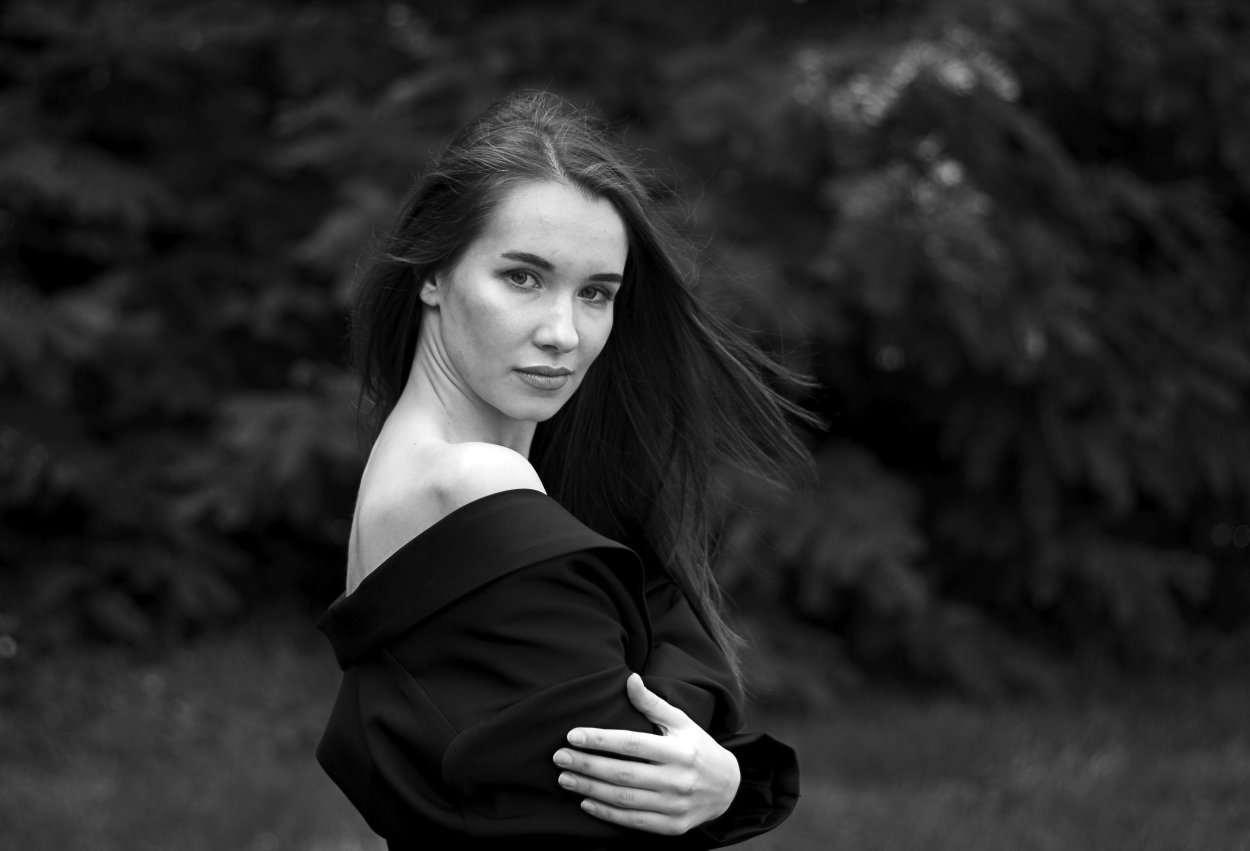 Полина Ястребова актриса