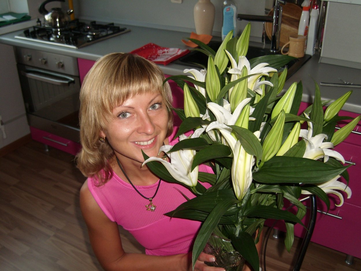 Анна Небогатова