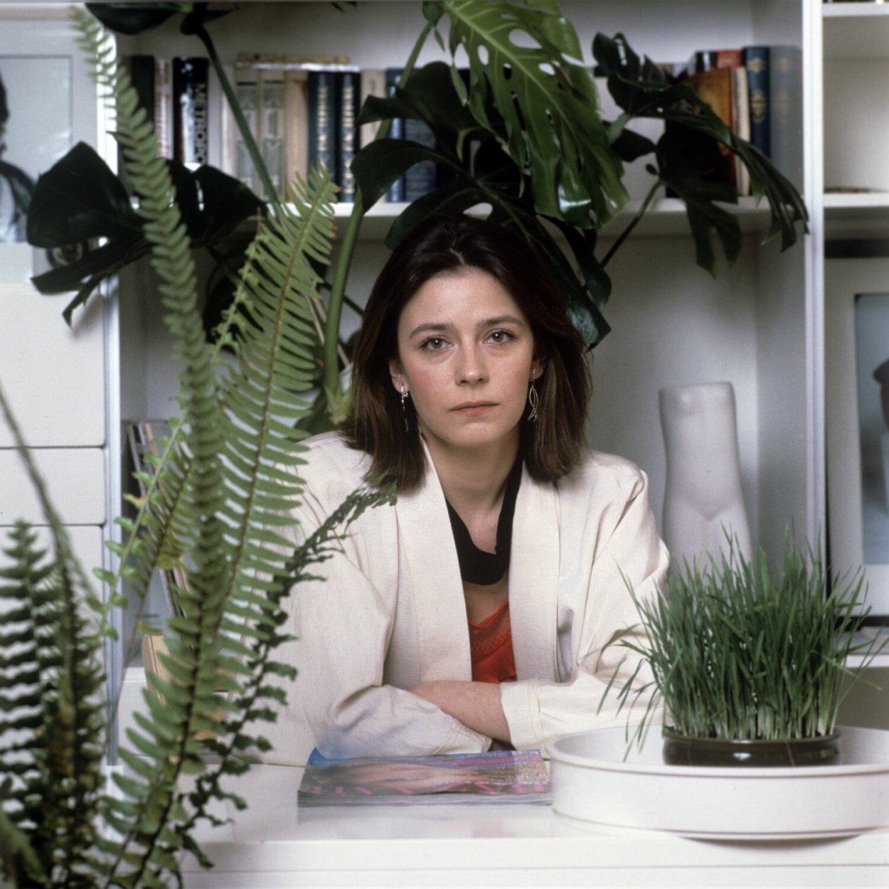 Елена Сафонова ноги