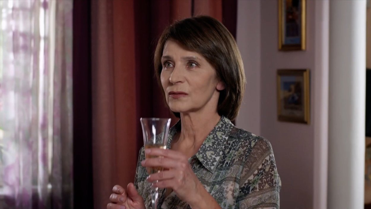Елена Сафонова