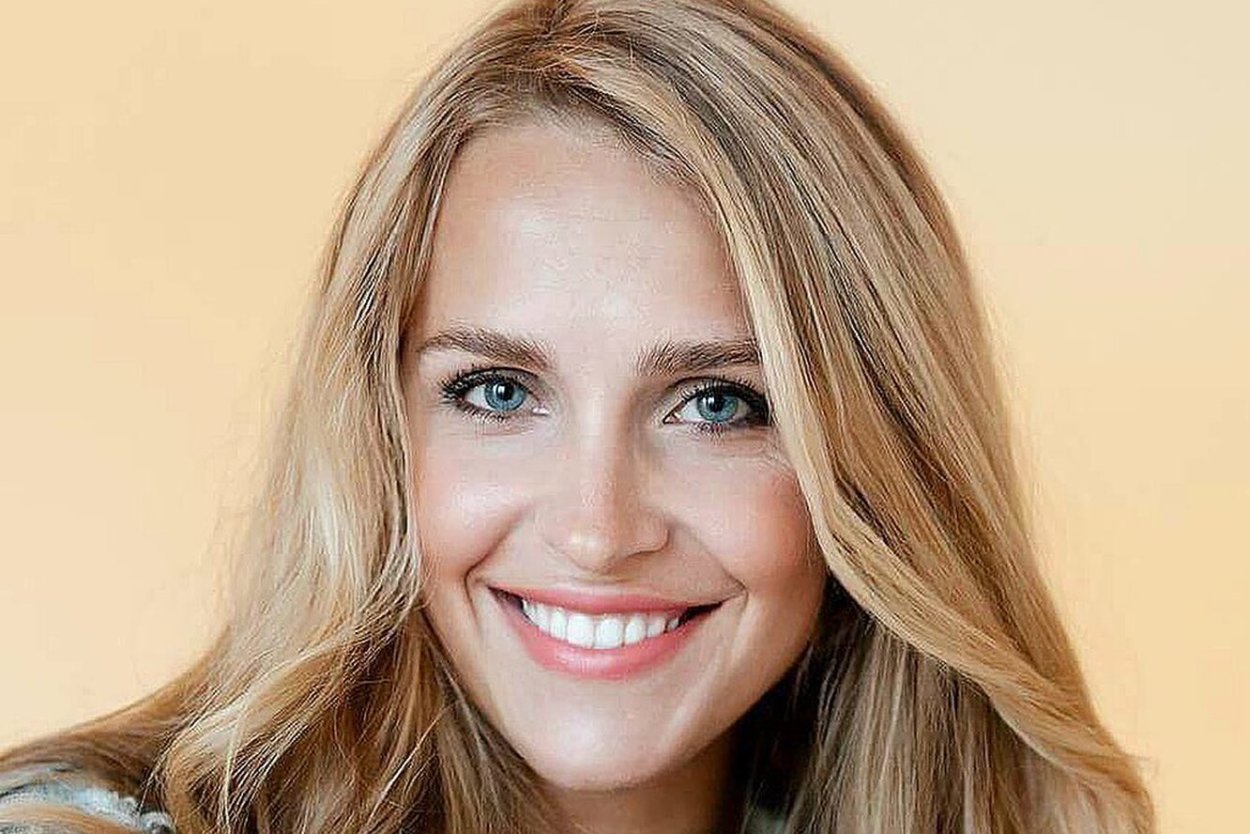 Елена Дудина