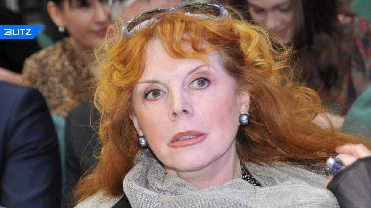 Клара Новикова 1992