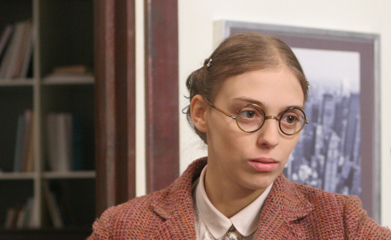 Нелли Уварова