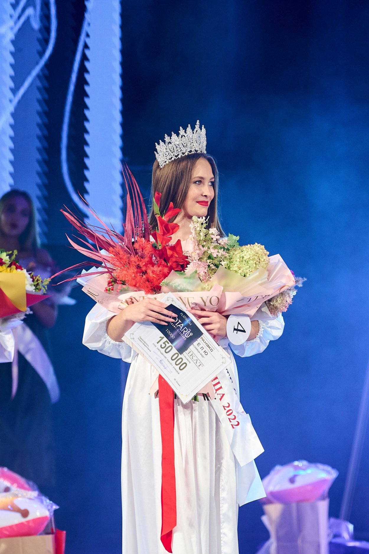 Юлия Александрова актриса