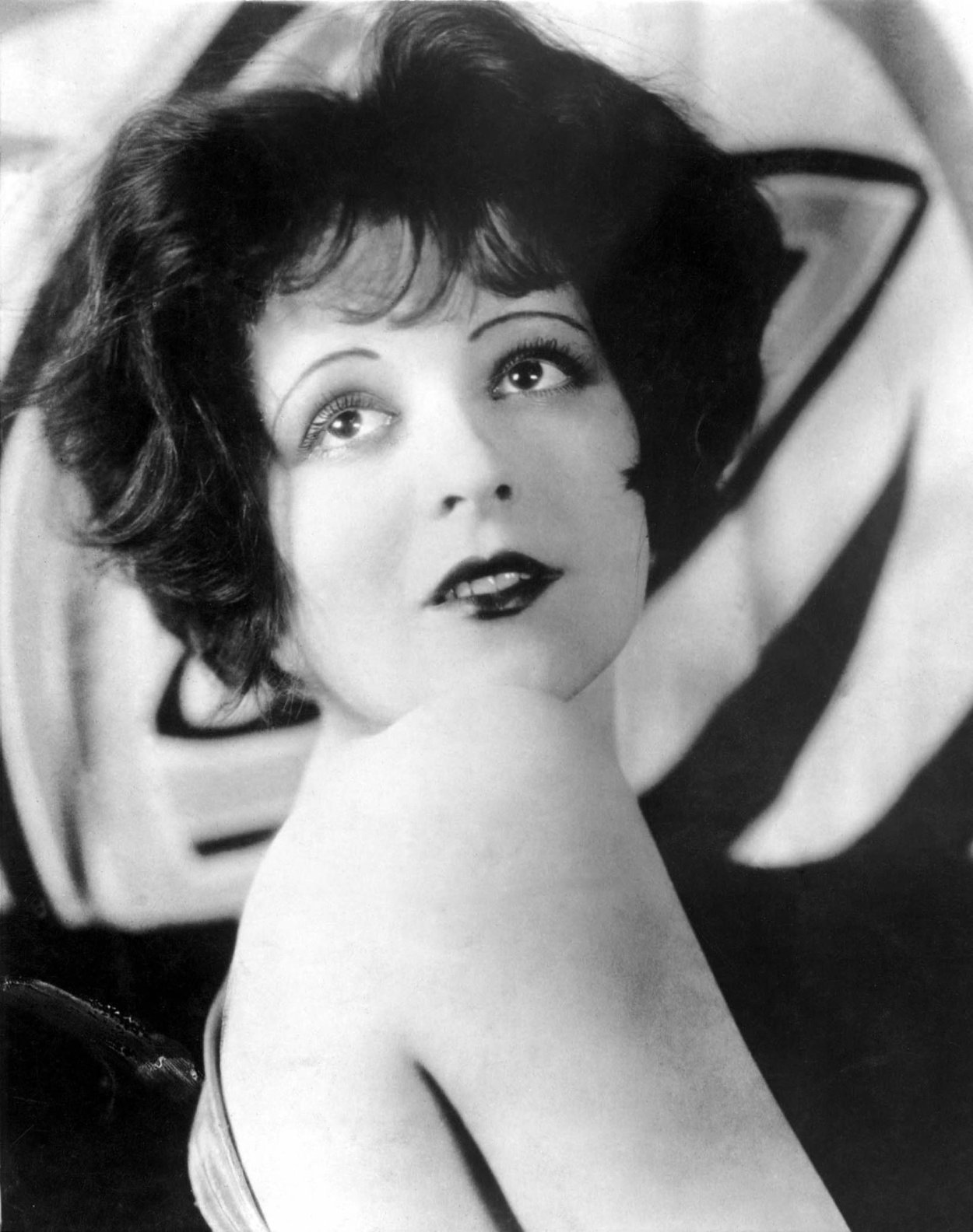 Clara Bow фигура
