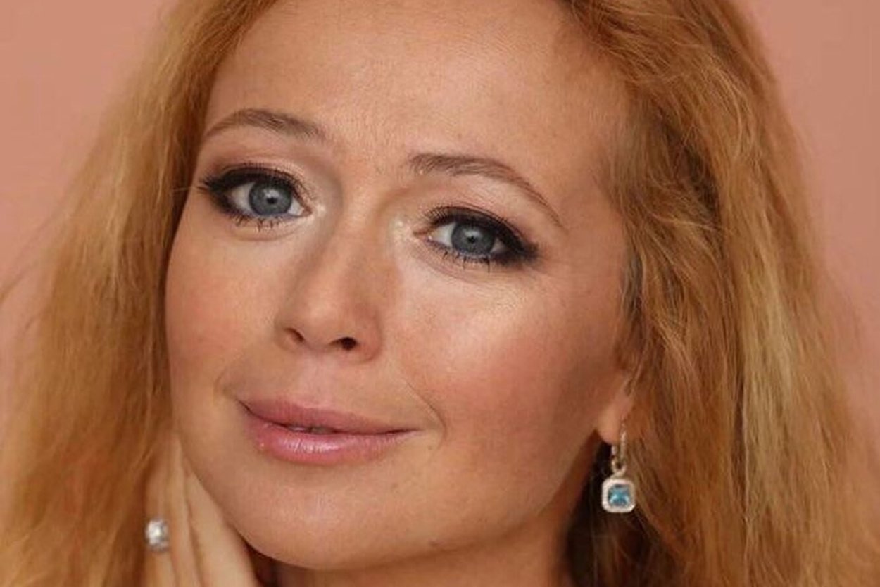 Елена Захарова 2020