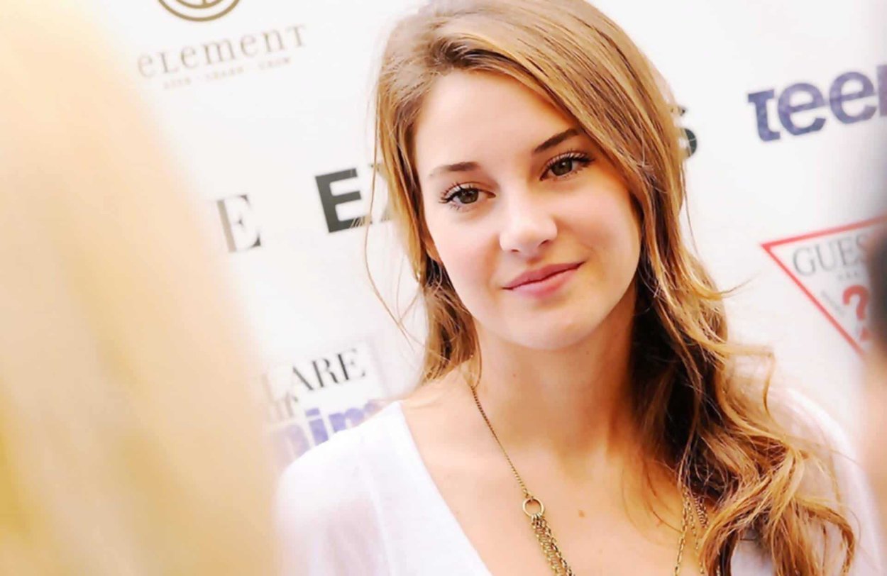 Claire Woodley