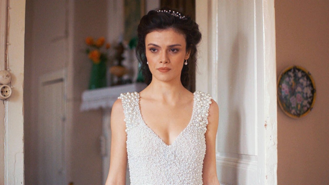 Аслы Аслан актриса