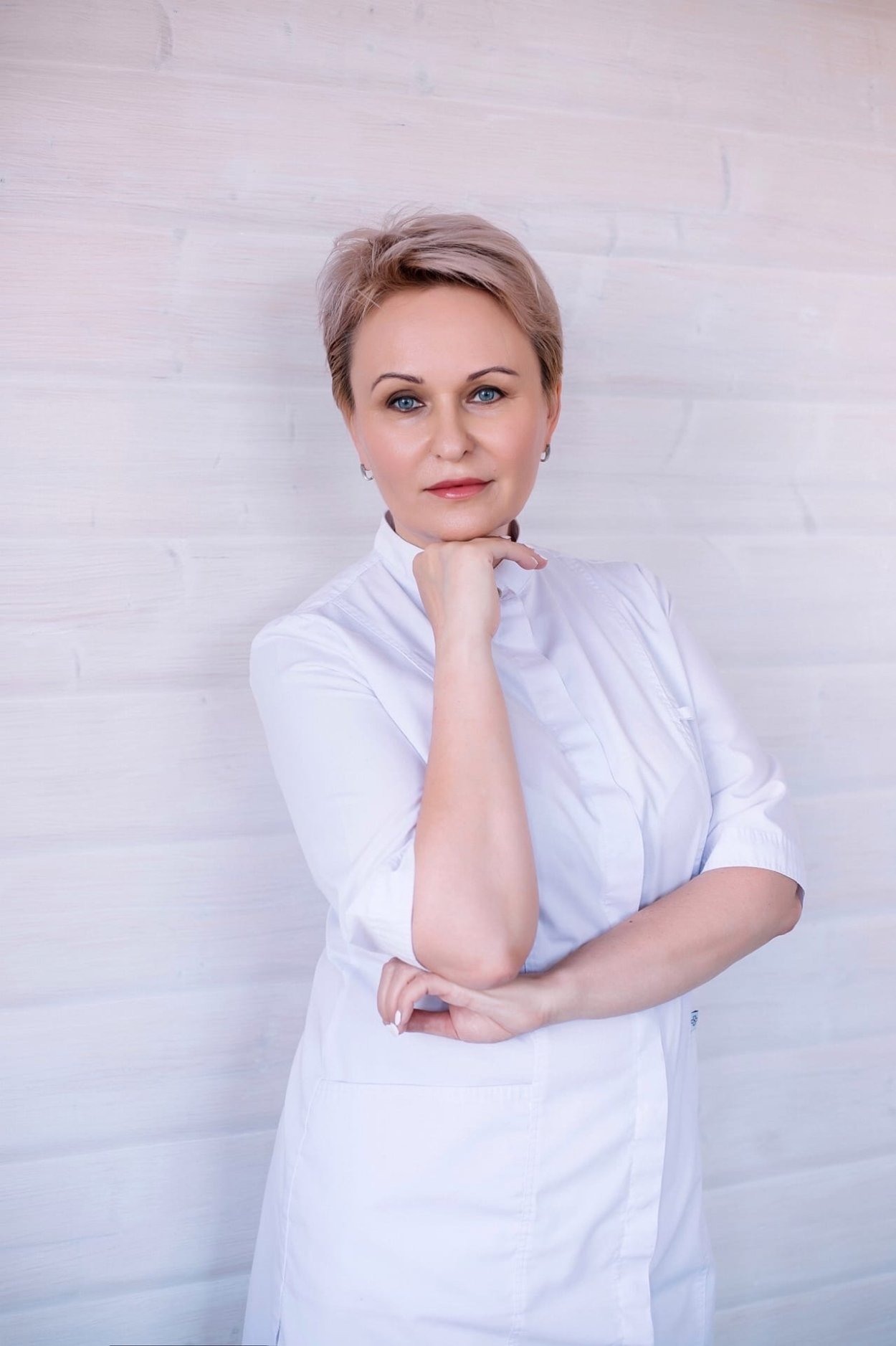 Елена летучая босиком