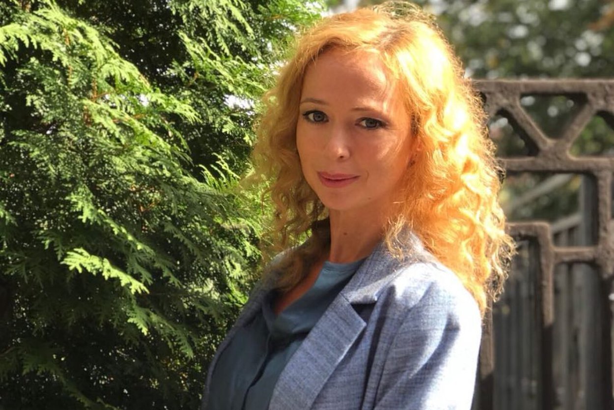 Елена Захарова ноги 2017
