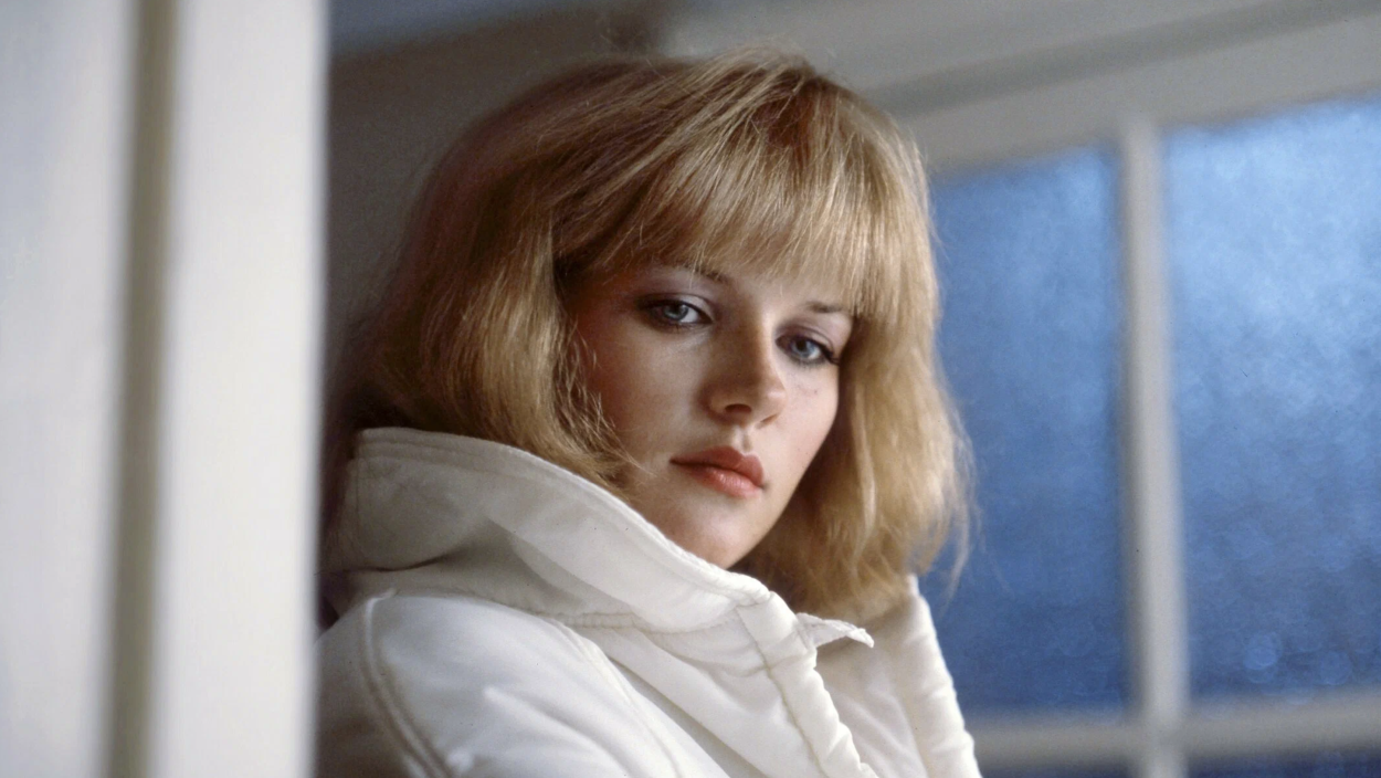 Александра Яковлева в фильме экипаж 1979