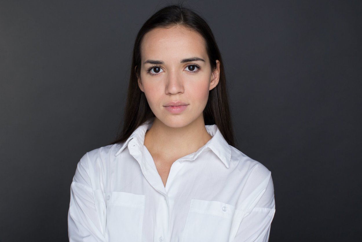 Юлия Довганишина актриса