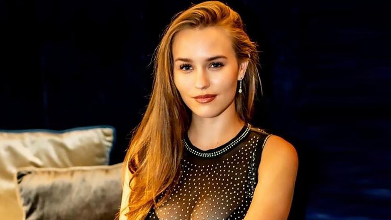 Freundin Laura