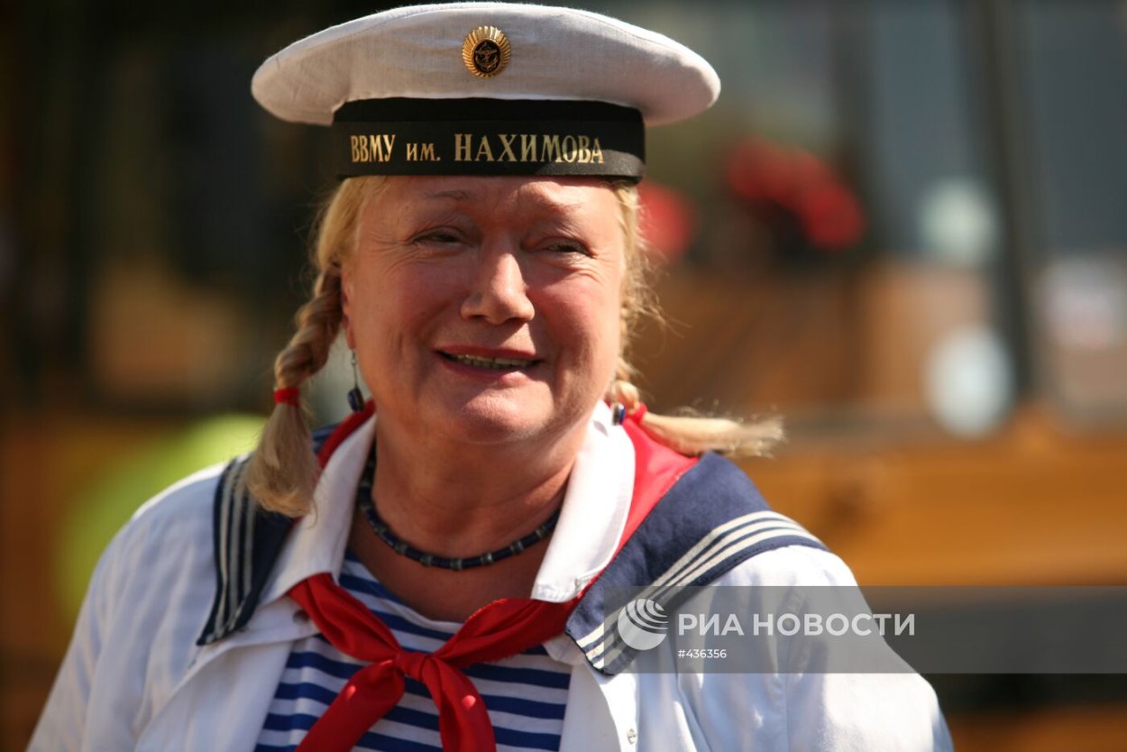 Людмила Полякова