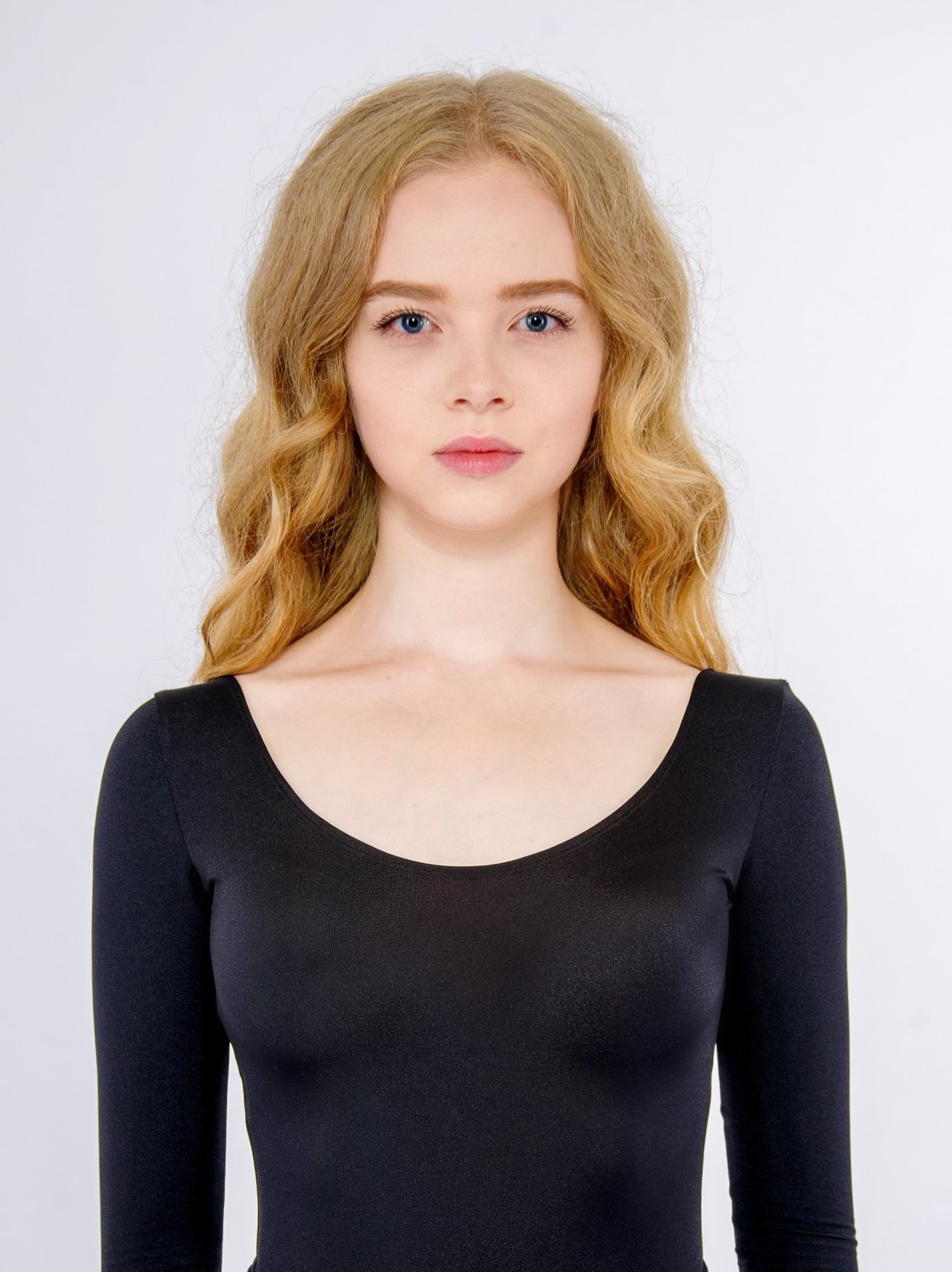 Настя Павлюченкова