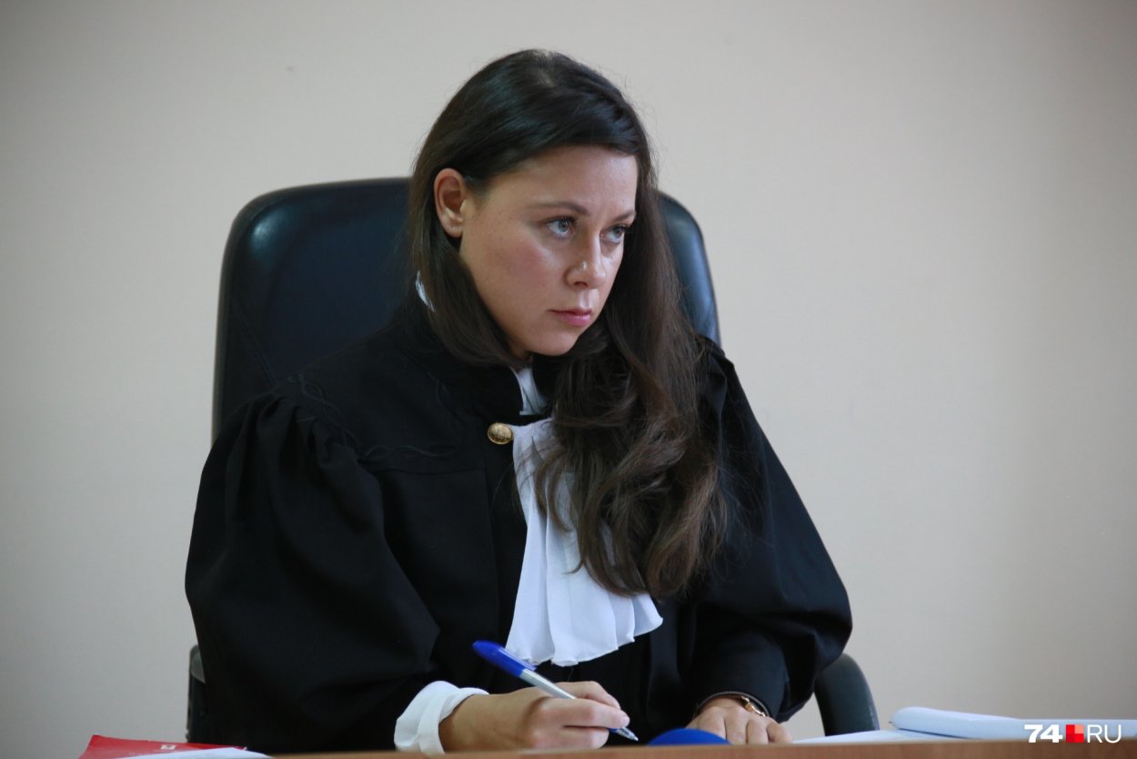 Ирина Юревич ножки