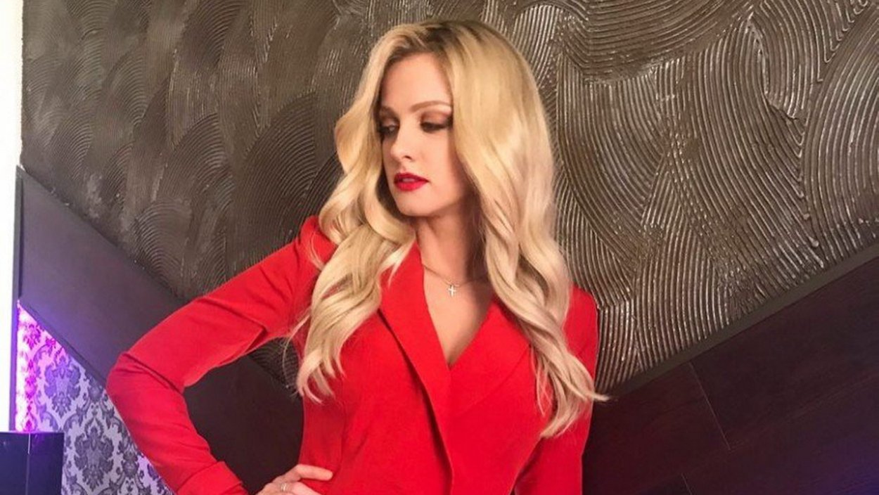 Полина Максимова