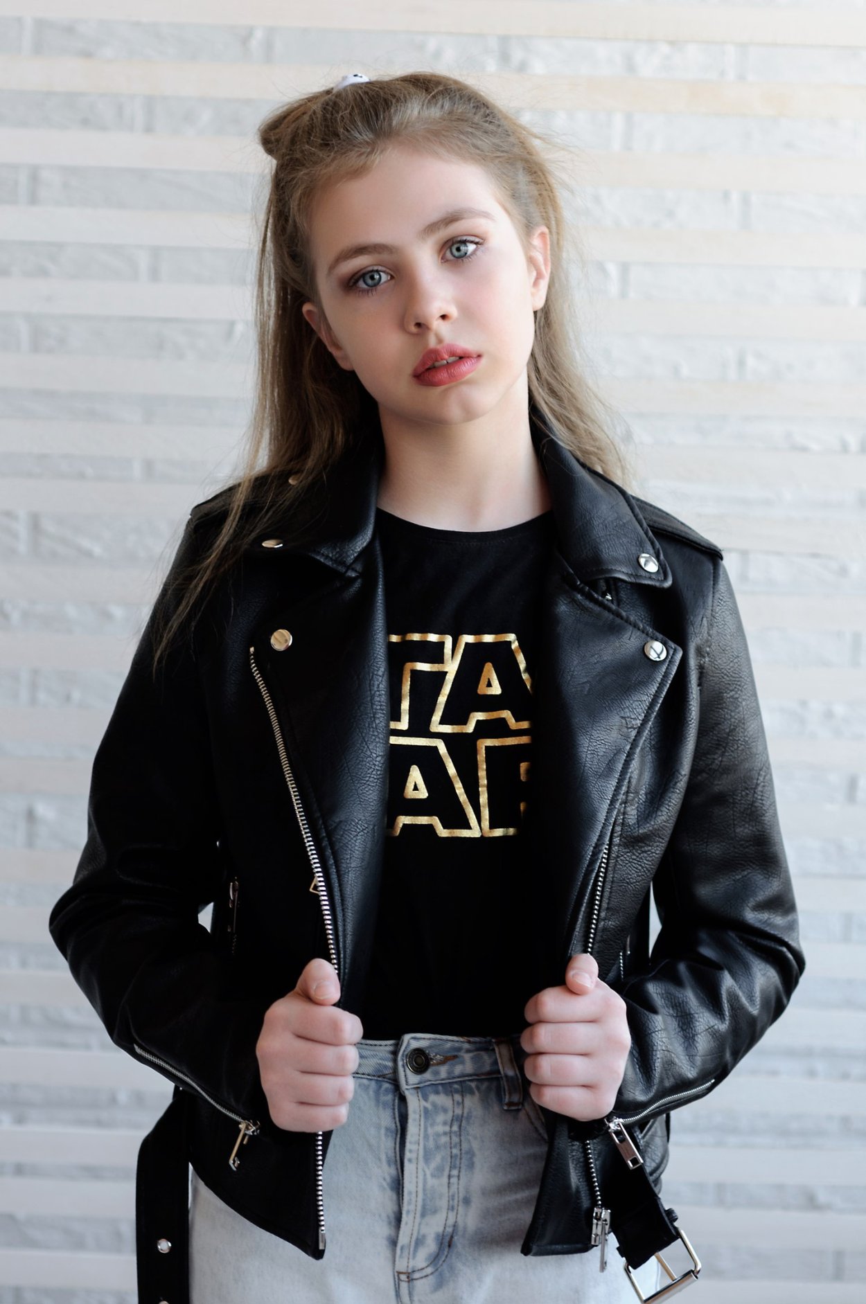 Лиза Козлова актриса