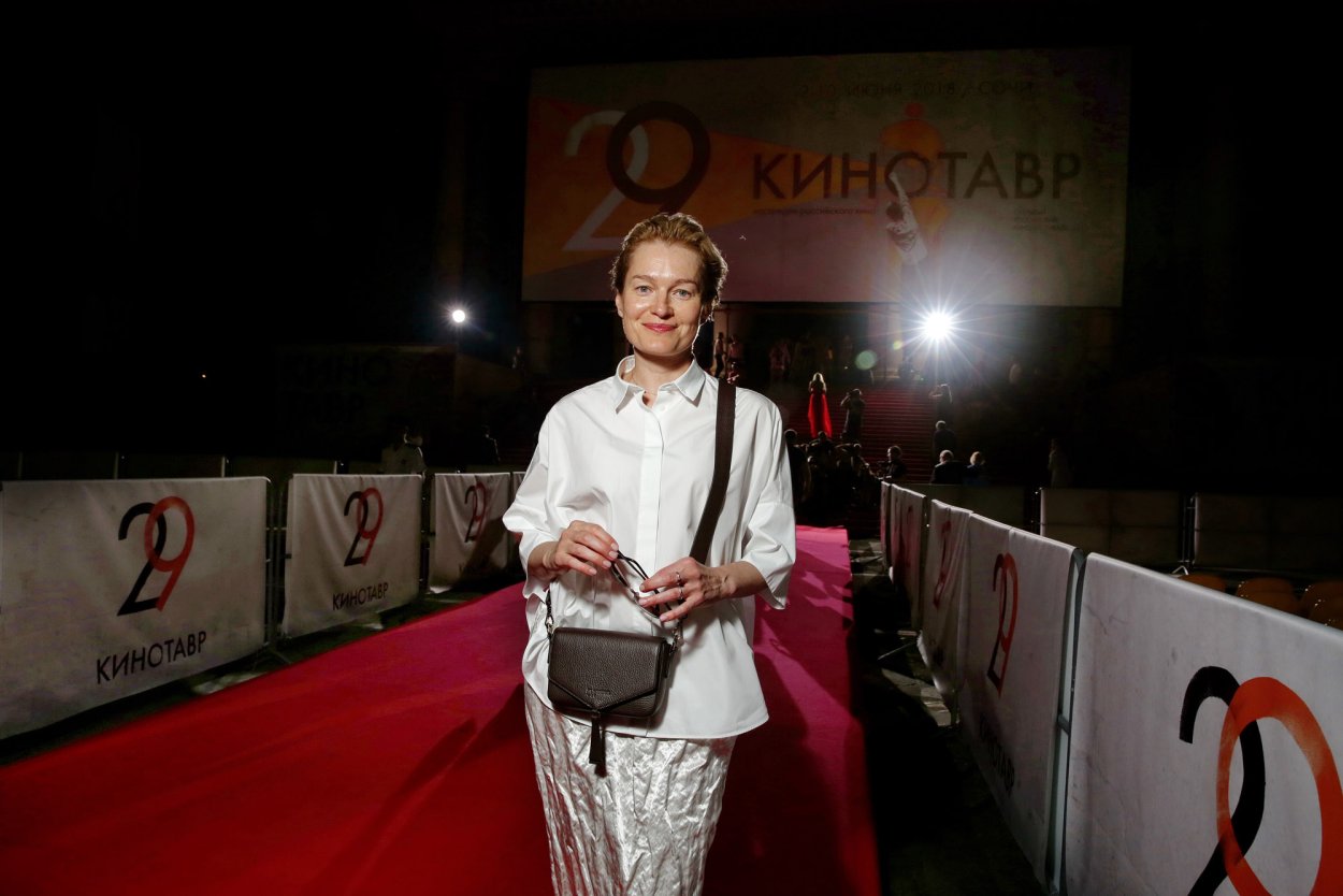 Виктория Толстоганова фото