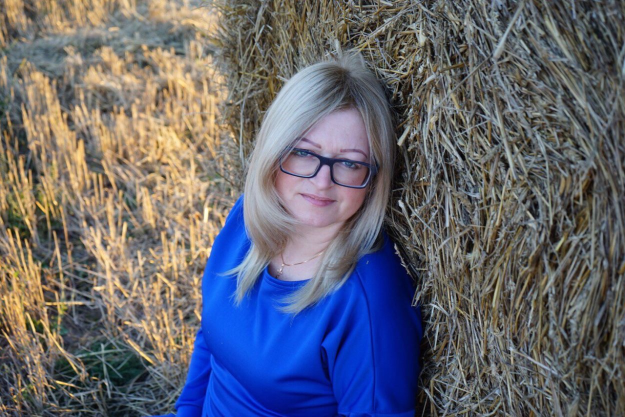 Юлия Акимова ножки