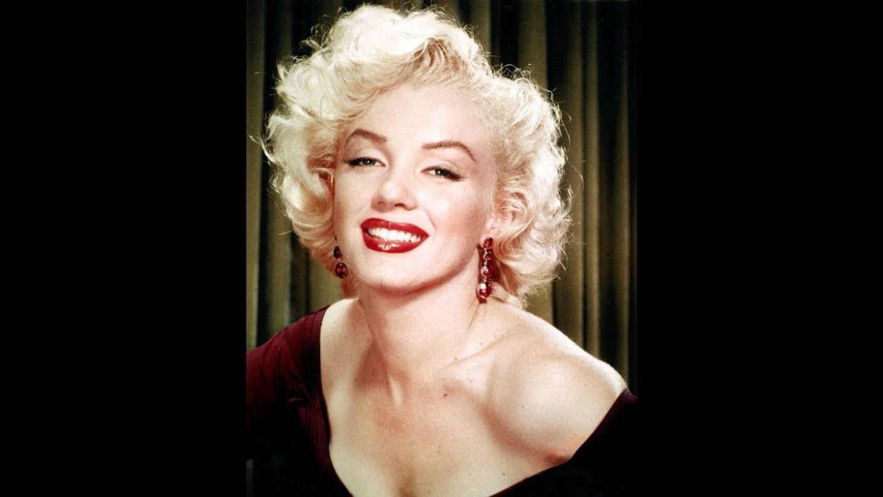 Неизвестная Мэрилин Love, Marilyn, 2012