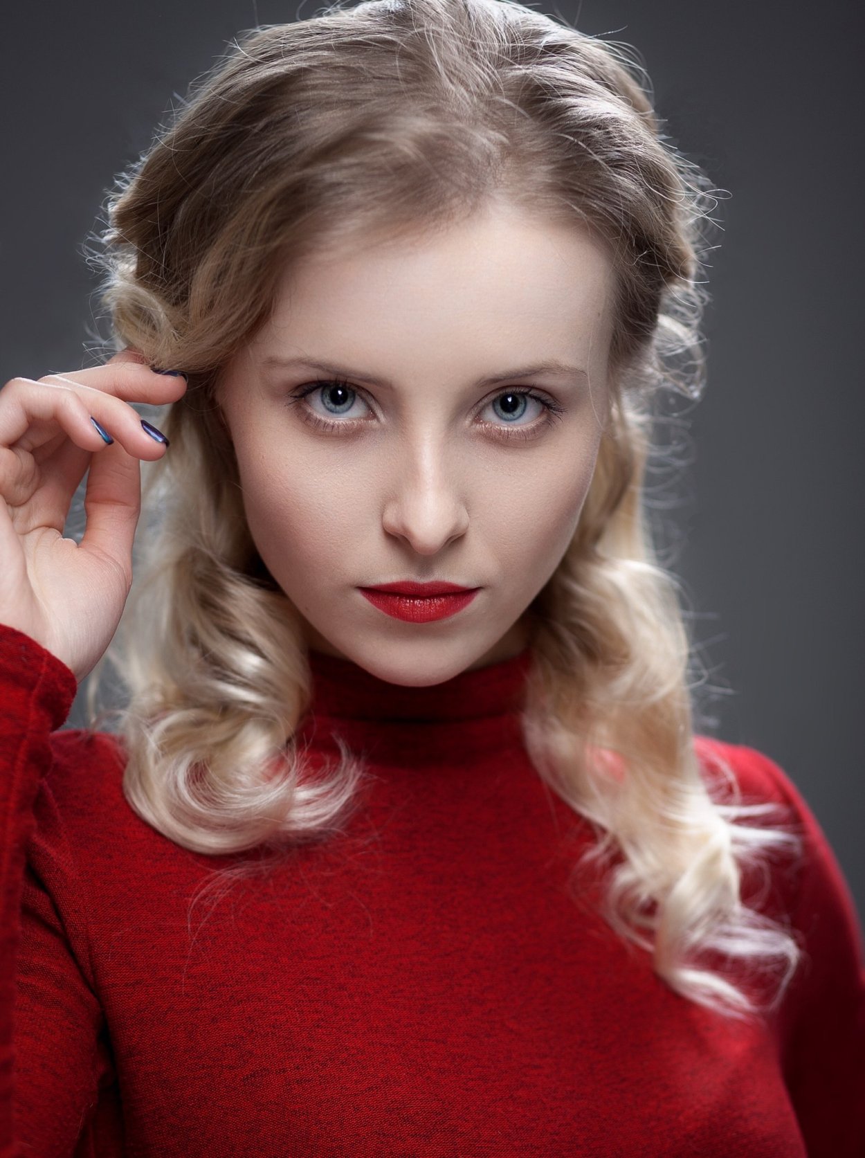 Сериал Ангелина 2020