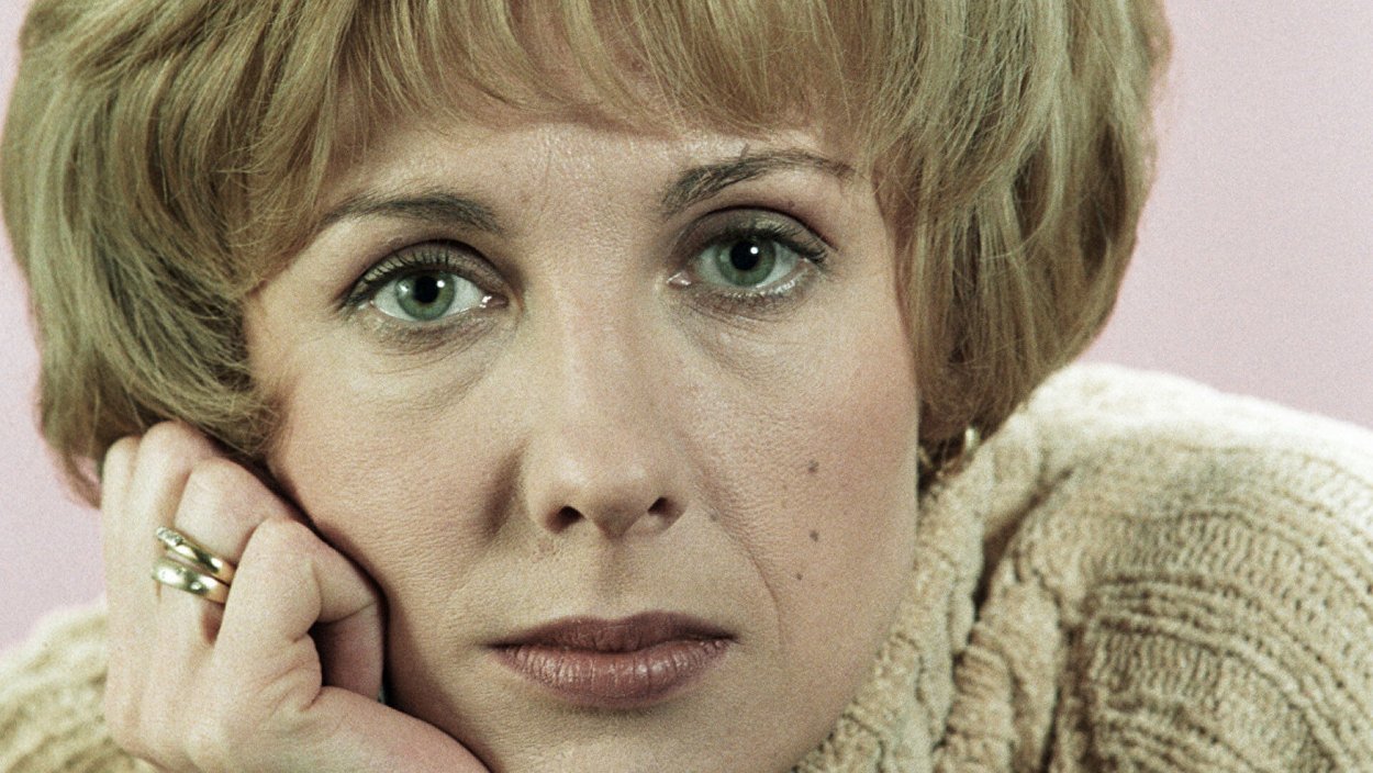 Яковлева Елена актриса в купальнике