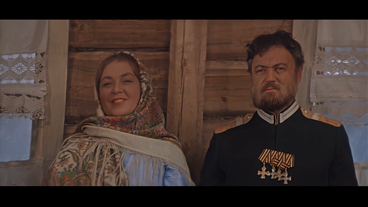 Кейси Уорнер Мелисса Мур