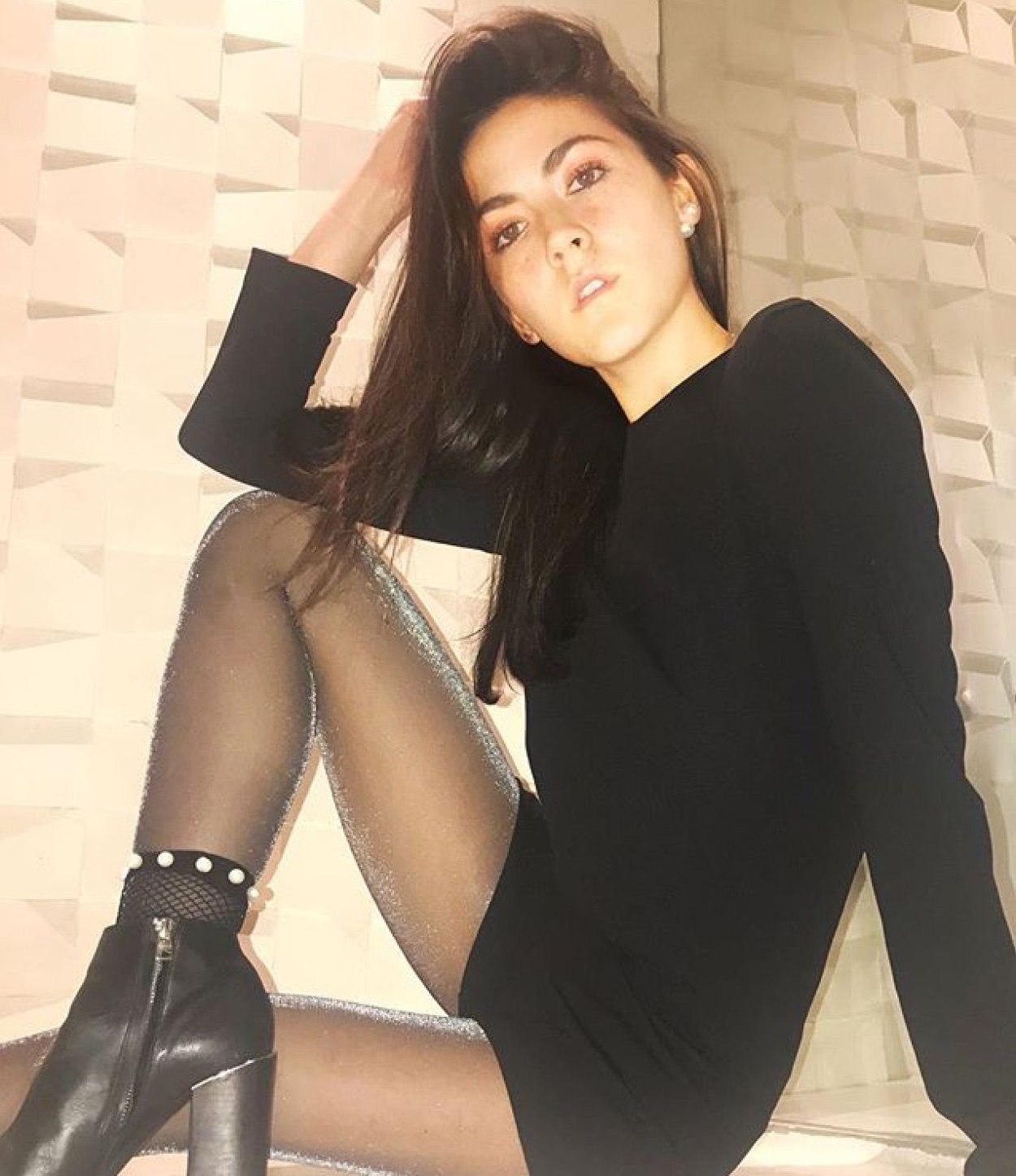 Изабель Фурман hot