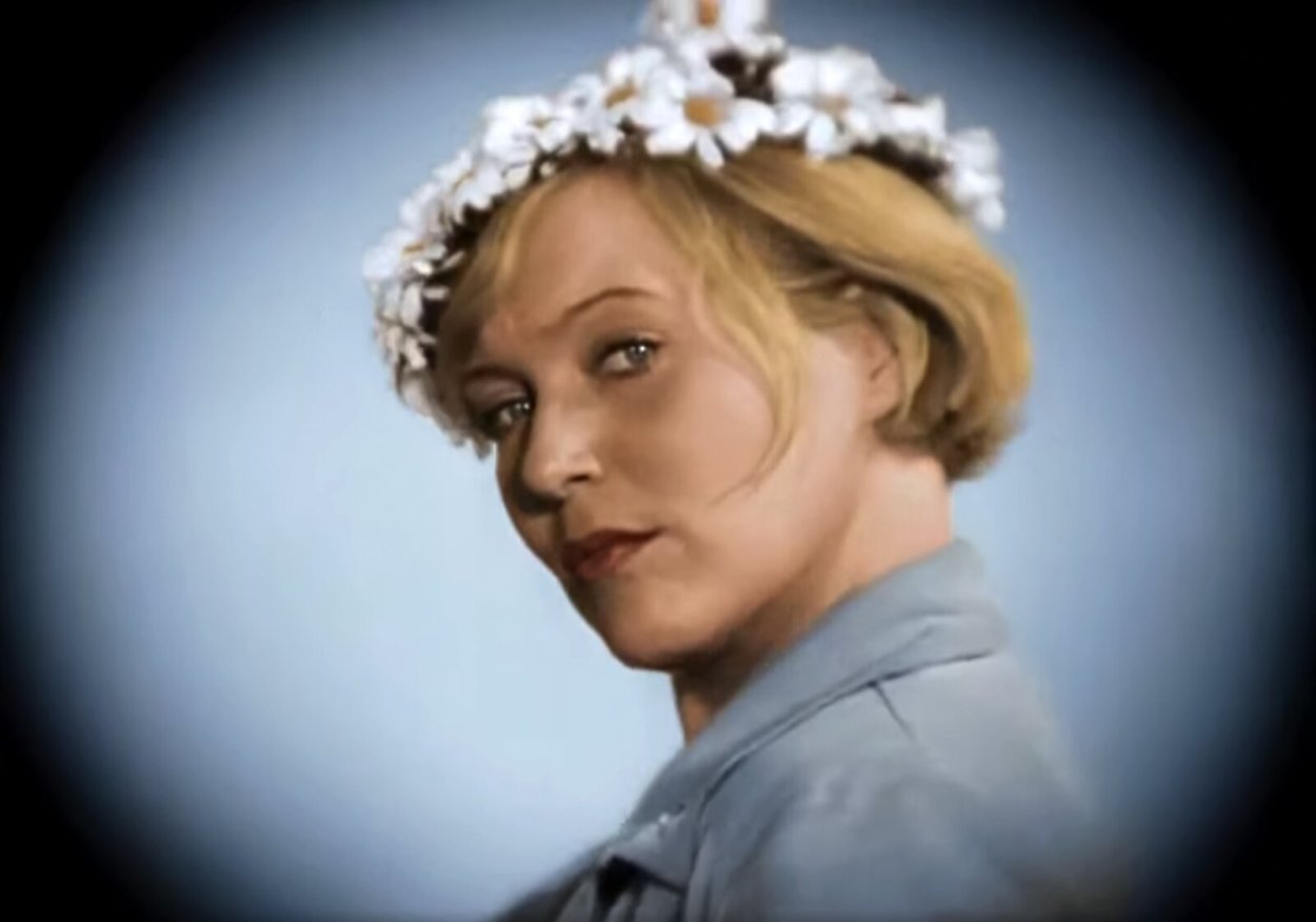 Марина Ладынина трактористы
