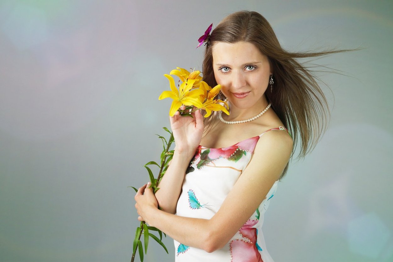 Симонова Евгения актриса