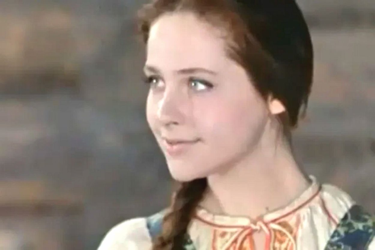 Елена Яковлева в молодости