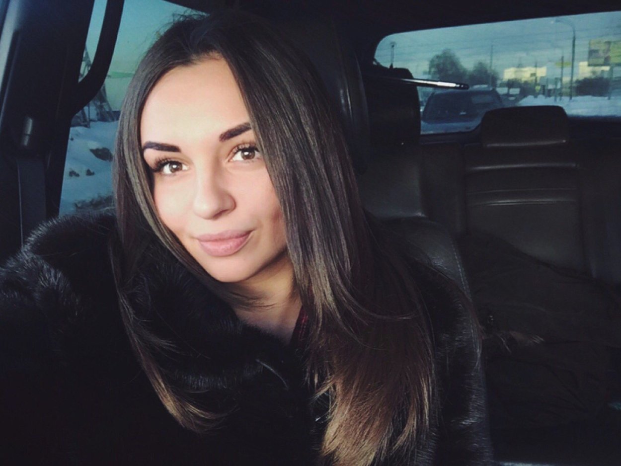 Яна Брабус Амина