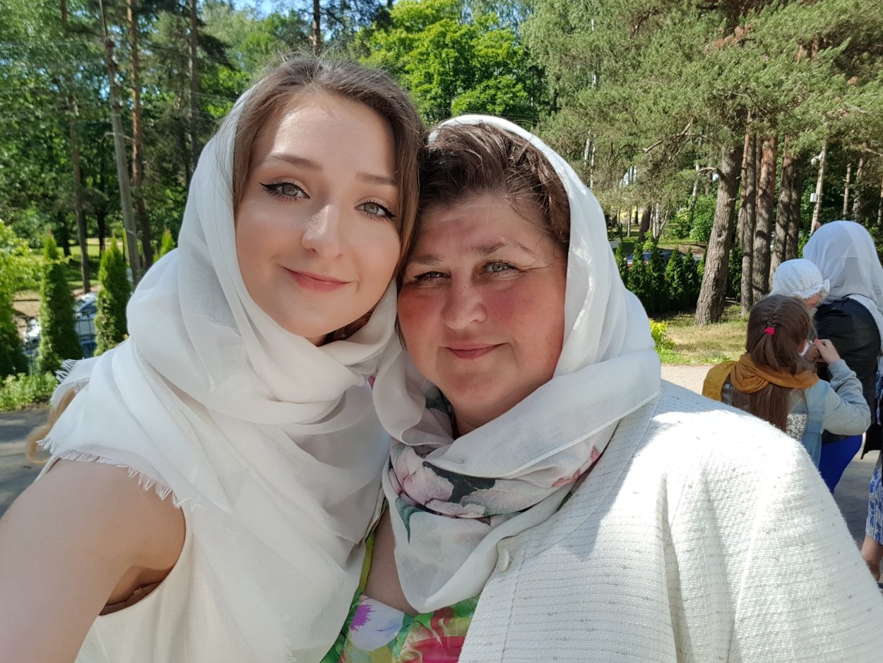 Алёна Кухоткина в купальнике