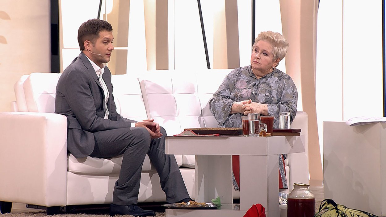 Нина Агапова дайте жалобную книгу