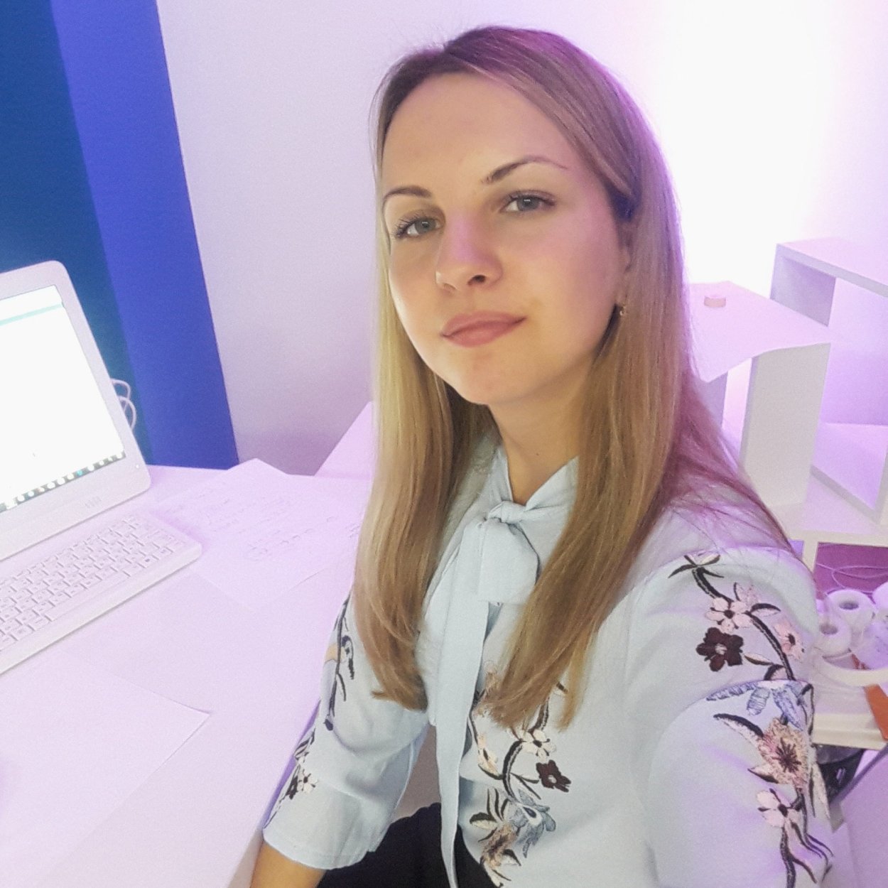 Елена Спиридонова телеведущая