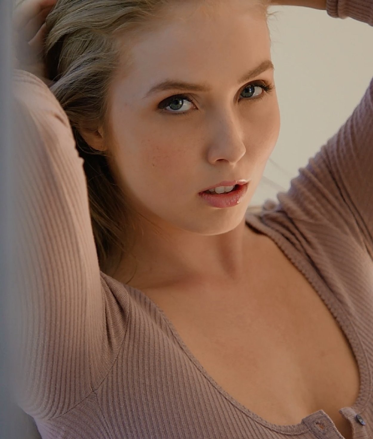 Елена Паул
