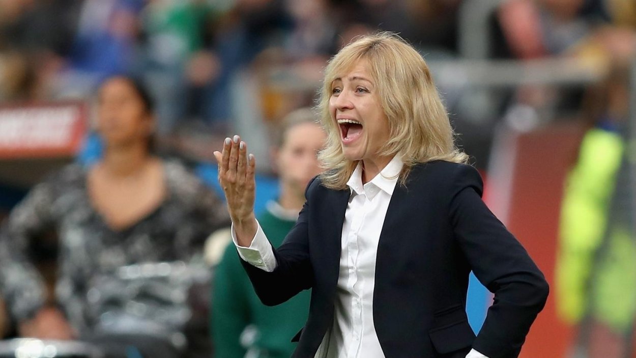 Елена Фомина тренер сборной России по футболу