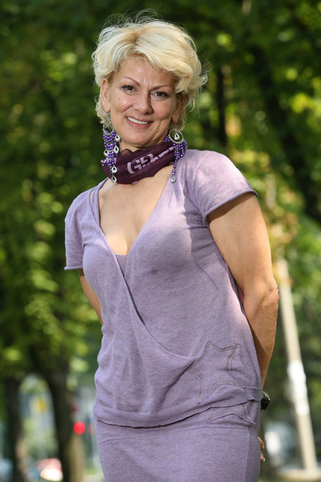 Алла Клюка босиком