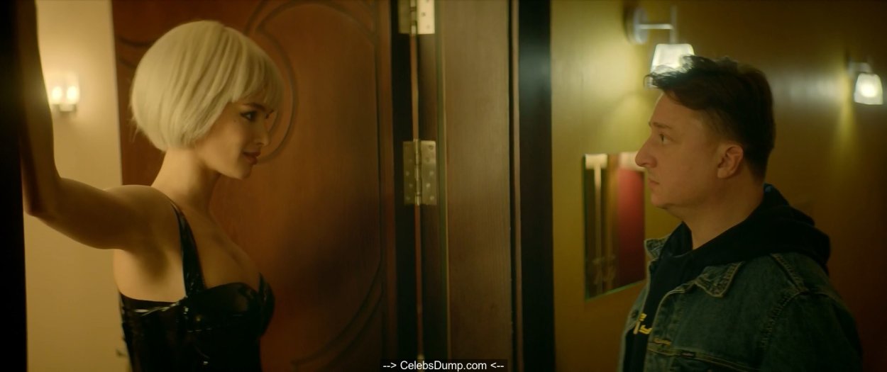 Alexandra Daddario 2020