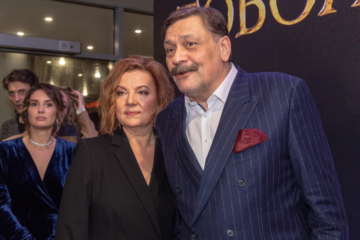 Дмитрий Назаров жена Ольга Васильева