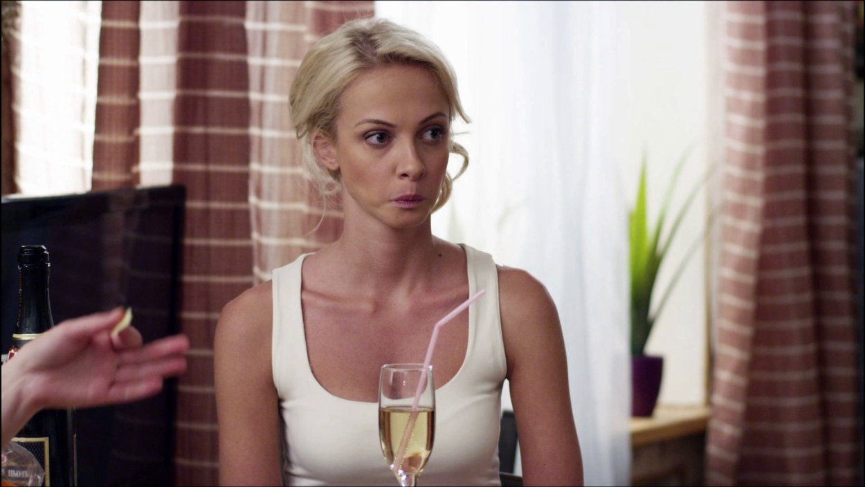 Деффчонки сериал 1 сезон 1 серия