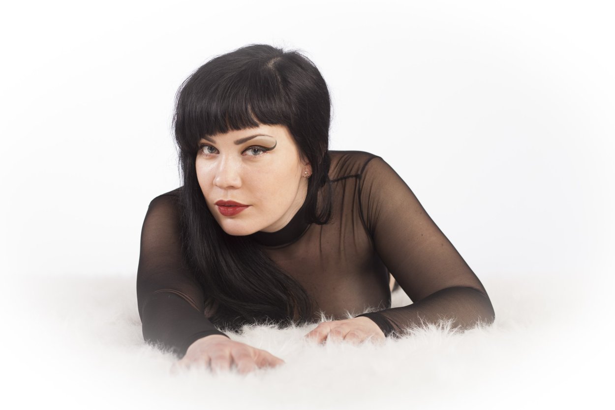 Lilit a модель