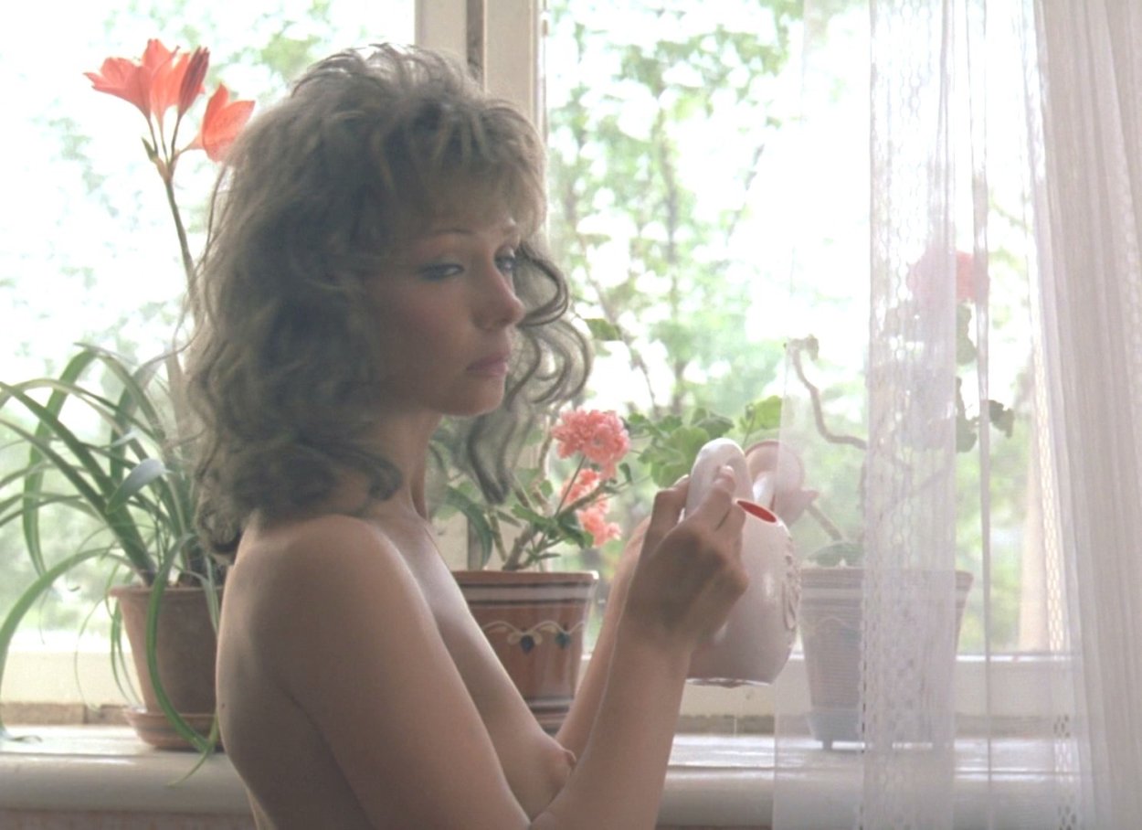 Эммануэль в Японии 1976