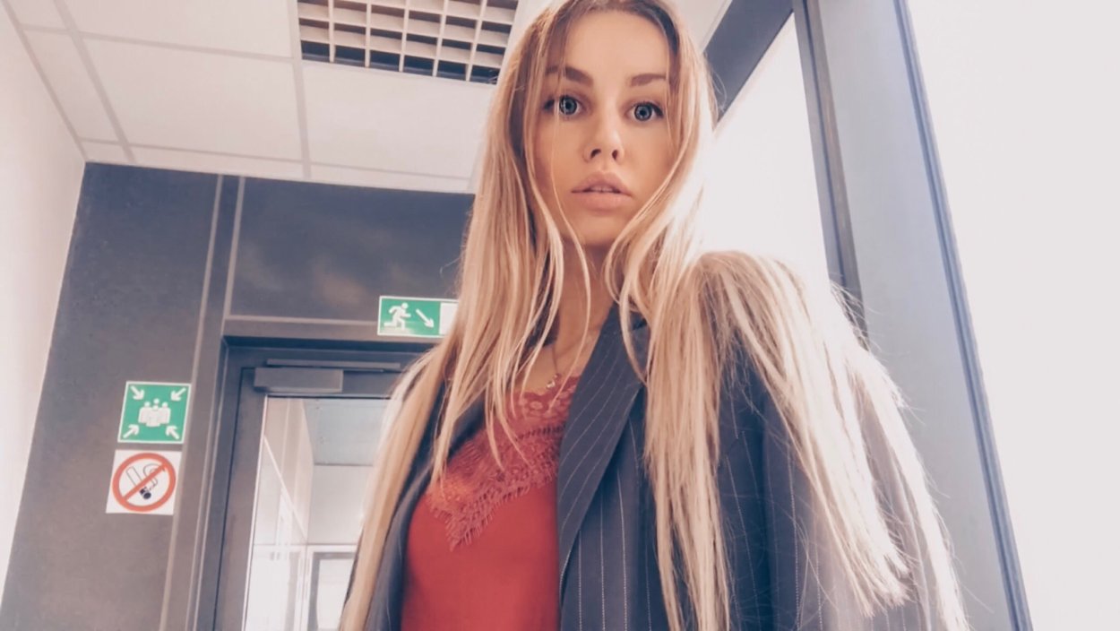 Елена Бурмич модель