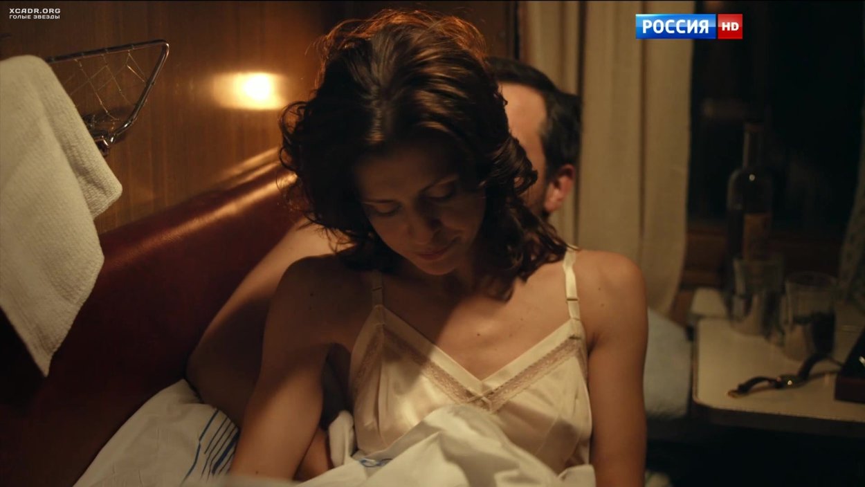 Наталья Земцова ноги