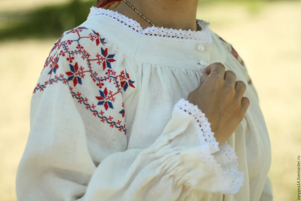 Рубаха с вышивкой