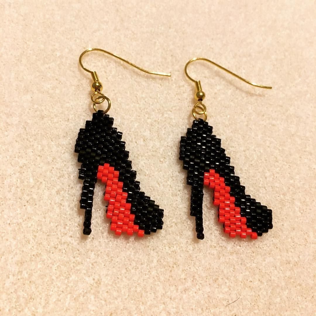 Серьги из бисера фигурки