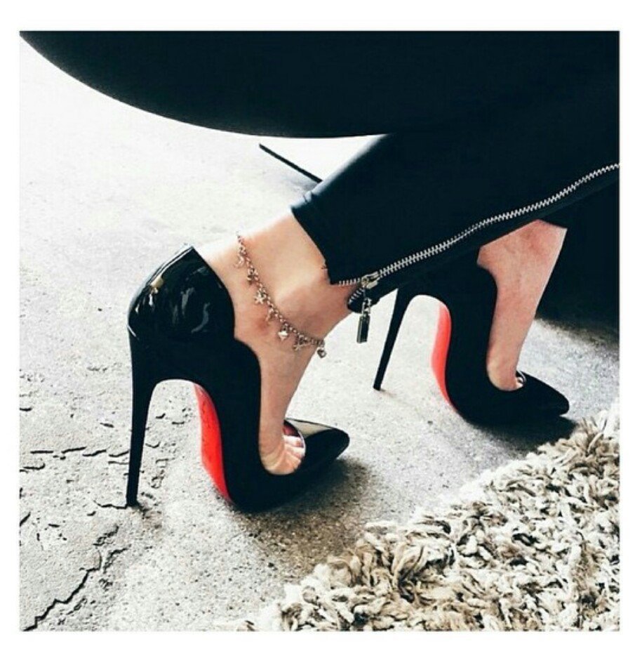 Louboutin hot chick туфли