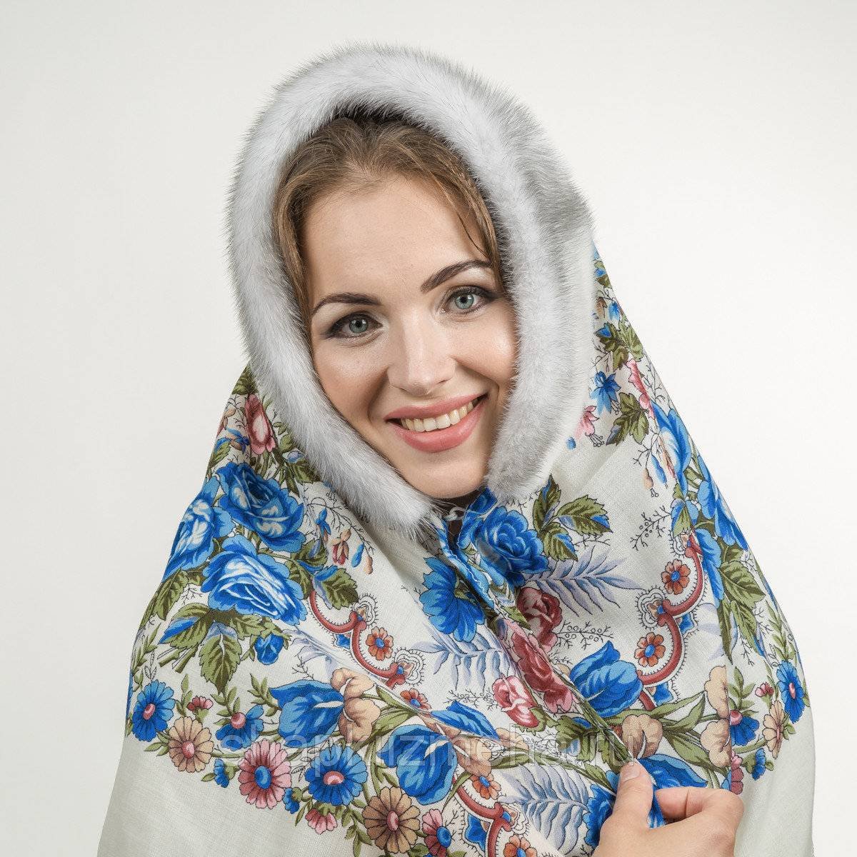 Павловопосадский платок Пелагея